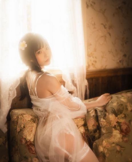 欧美丰乳肥臀老女人_BD国语在线播放
