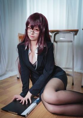 日韩欧美化妆品_BD英语HD在线观看